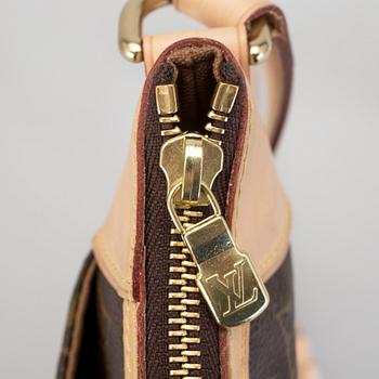 VÄSKA, "Odéon", Louis Vuitton, 2011.