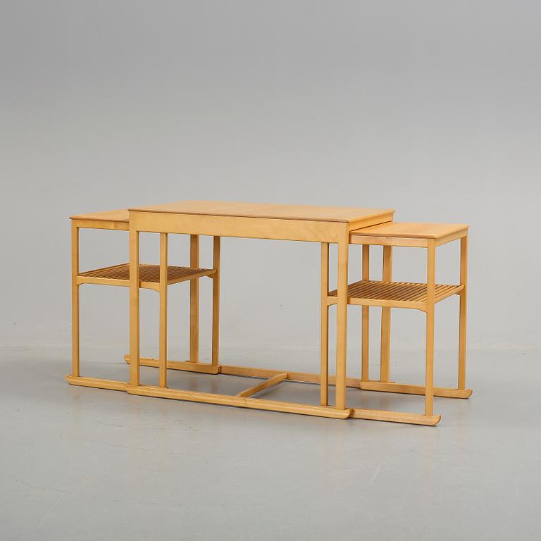 SATSBORD, 3 delar, "Släden", Carl Malmsten, formgivet 1948.