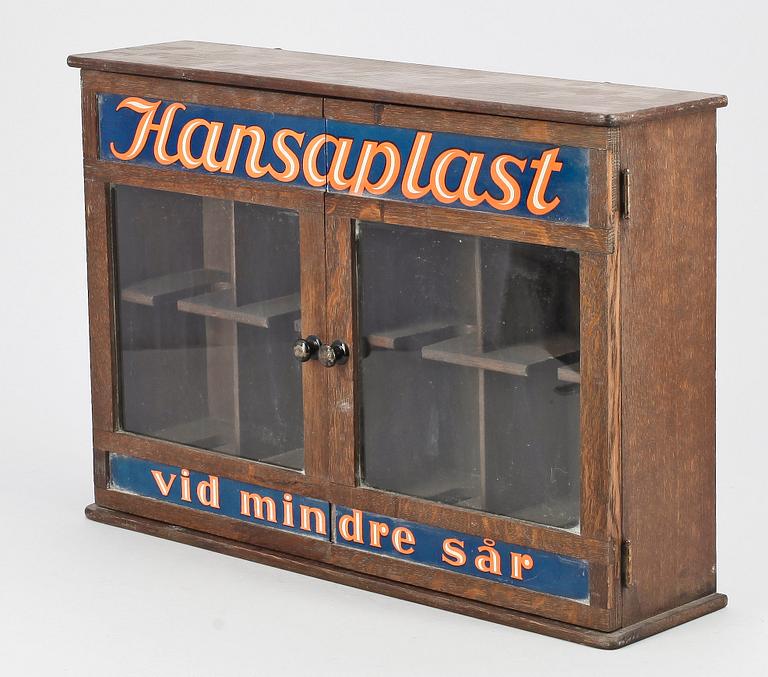 VÄGGMONTER FÖR PLÅSTER, "Hansaplast  vid mindre sår" 1930-tal.