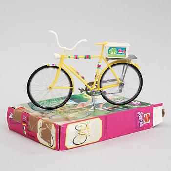 BARBIE TILLBEHÖR, 4 delar, Mattel 1970-tal.