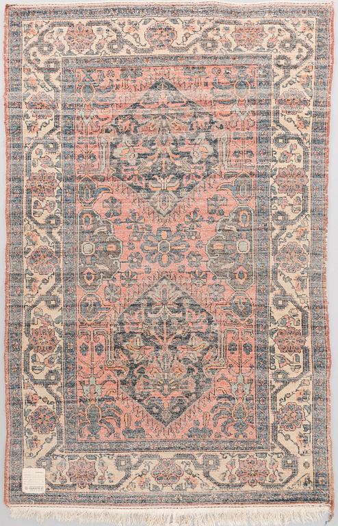 A RUG, Hamadan, Iran 194 x 126 cm.