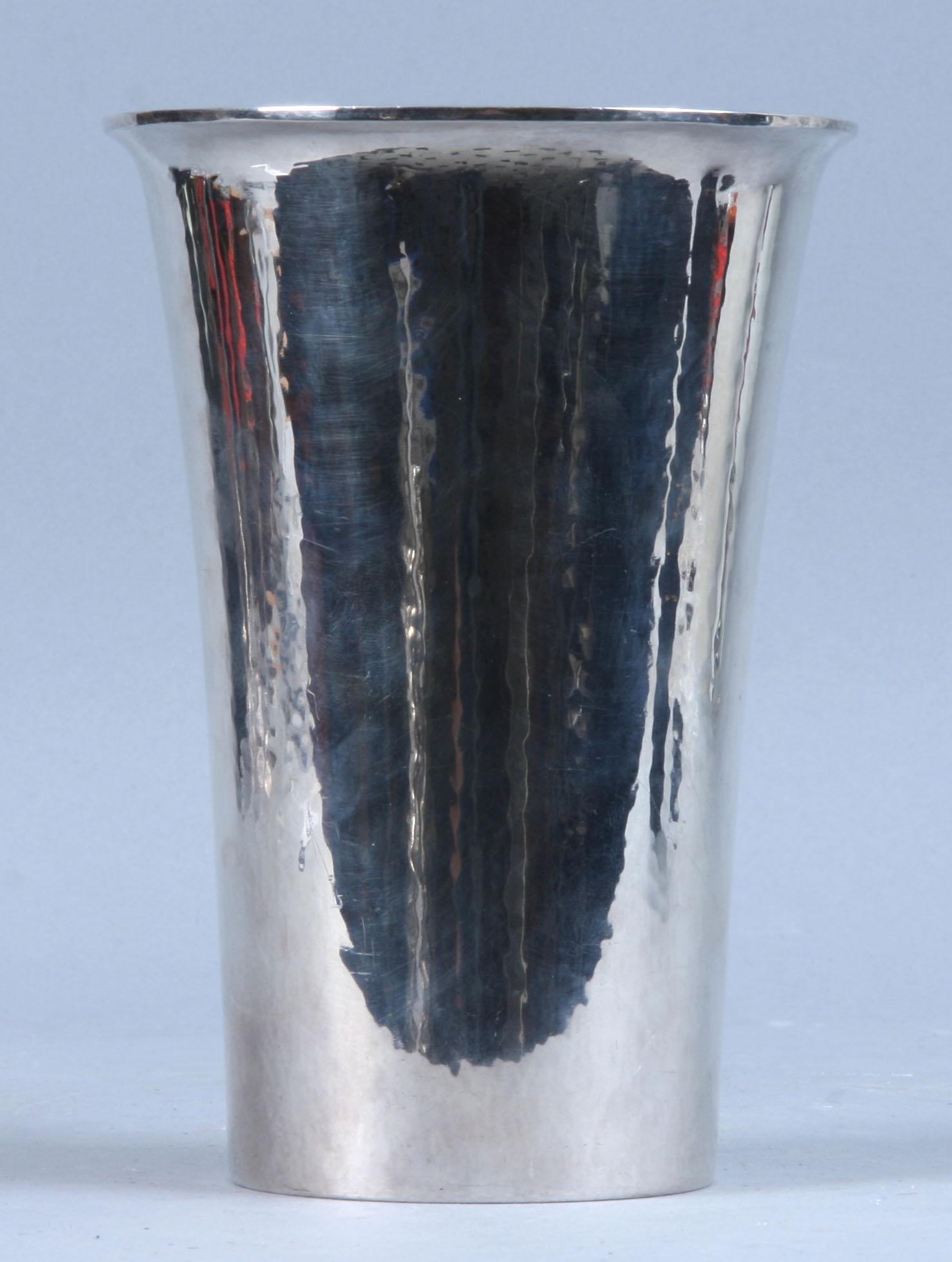 VAS, silver, Einar Telander, Stockholm 1964. Tot vikt 690 g.