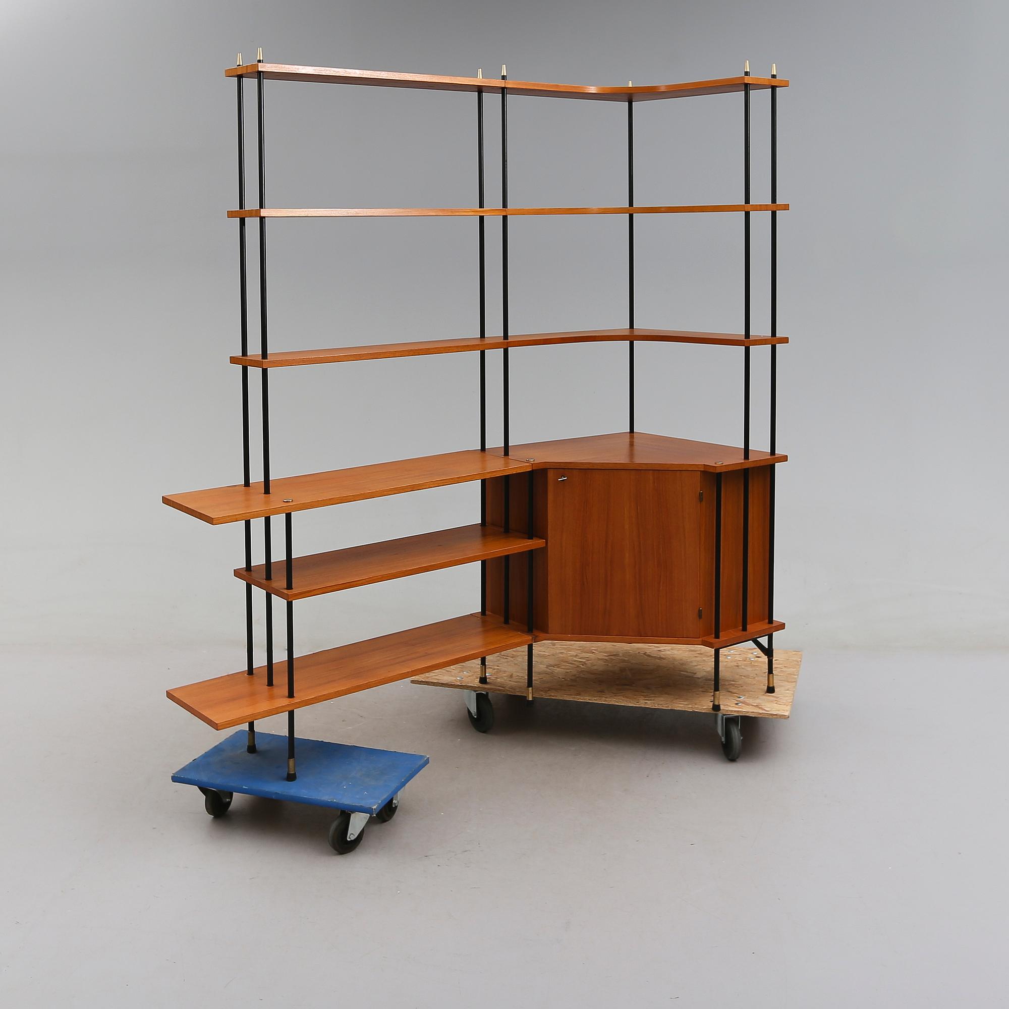 HÖRNBOKHYLLA, "Prydno", 1900-talets andra hälft.