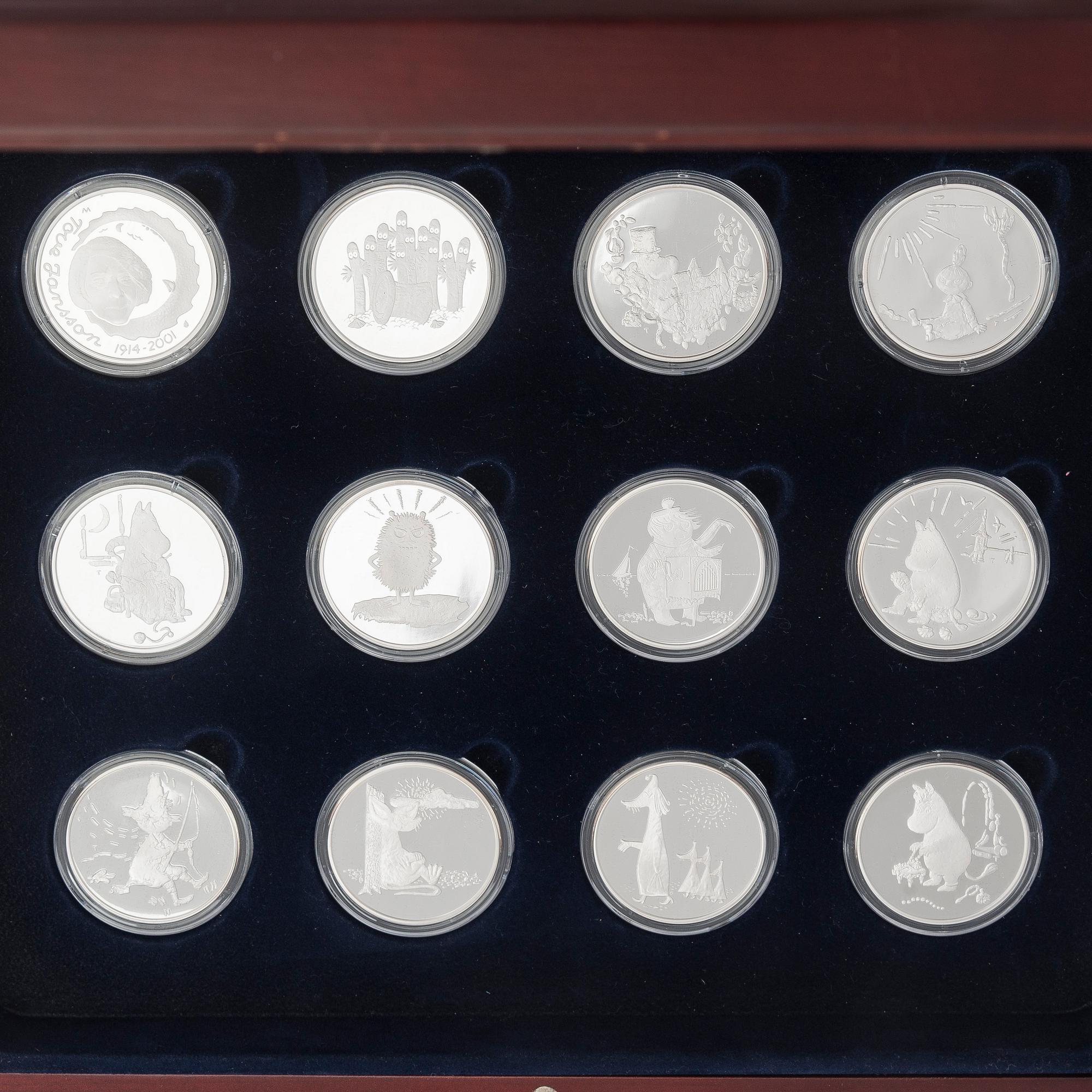 En samling minnesmedaljer, 12 st, sterling silver, Tove Jansson och Mumin, Rahapaja Oy, Finland 2004-2005.