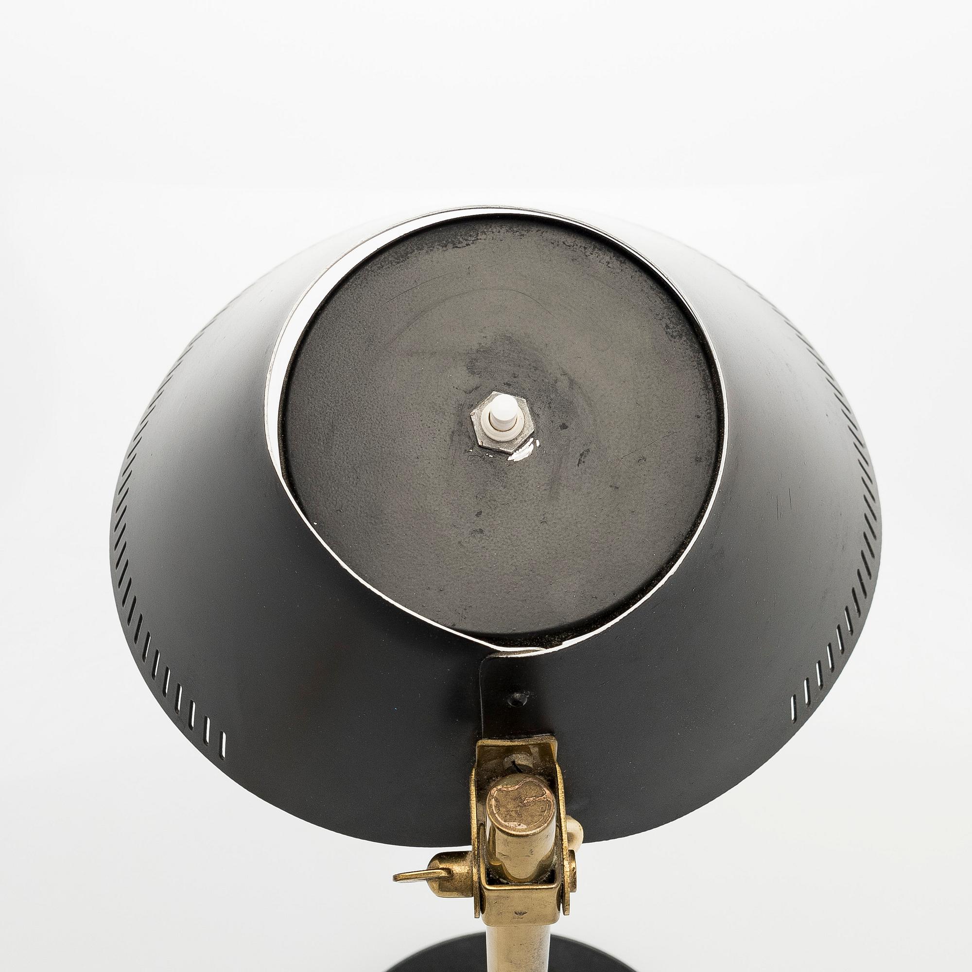 Paavo Tynell, pöytävalaisin, malli 9227, 1960-luku.