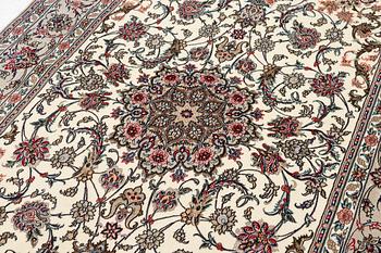 Matta, Isfahan, silkesinslag samt silkesvarp, 240x160 cm.
