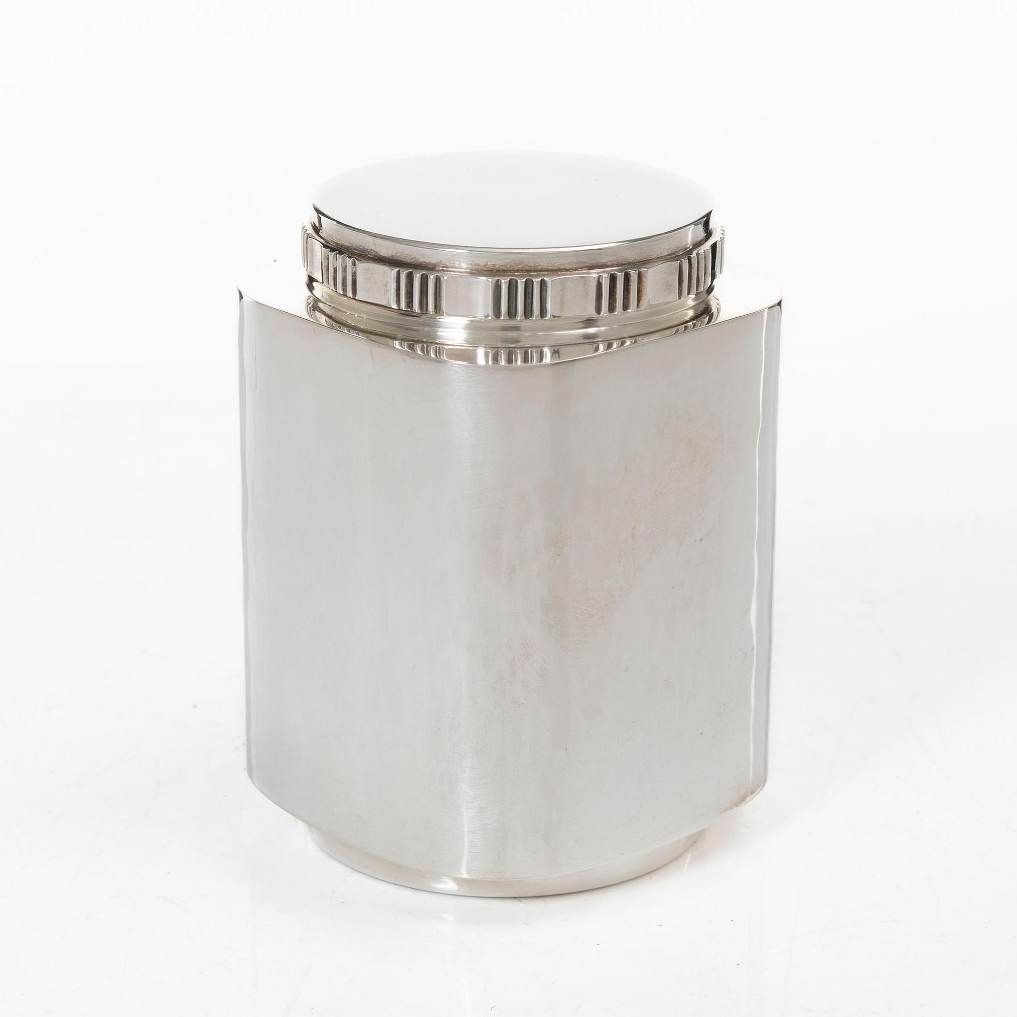 A Swedish silver box with lid, mark of Company MGAB, Uppsala 1968.