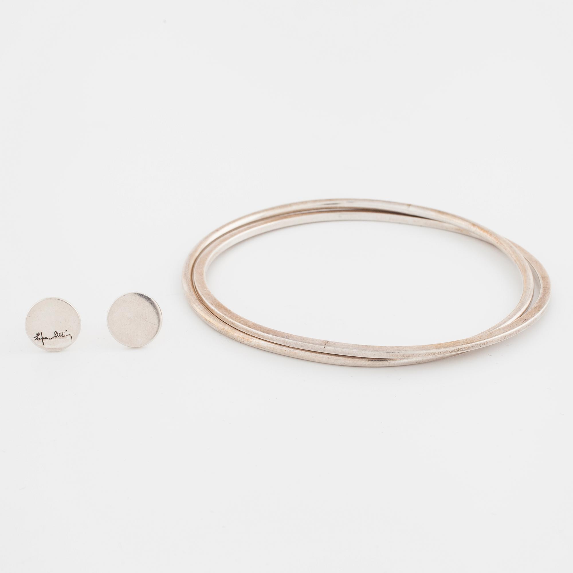 EFVA ATTLING, ARMRING "Twosome cuff" samt ÖRHÄNGEN "Dots ear".