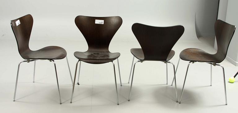 STOLAR, 8 st, "Sjuan", Arne Jacobsen, Fritz Hansen.