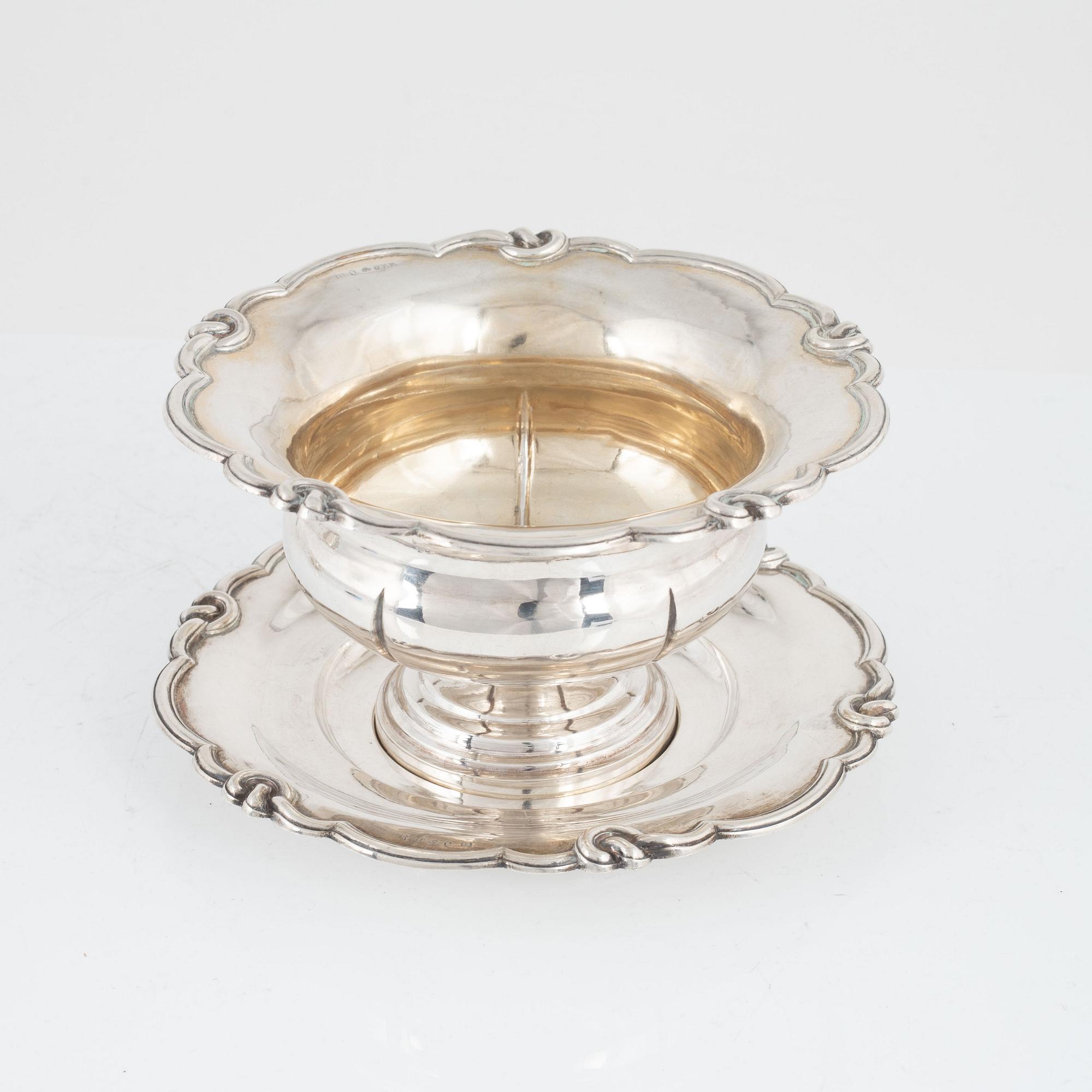 Gustaf Theodor Folcker, skål på fot, silver, Stockholm 1856.