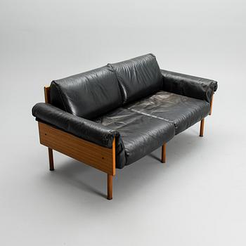 YRJÖ KUKKAPURO, SOHVA "Ateljee", Haimi 1960-70-luku.