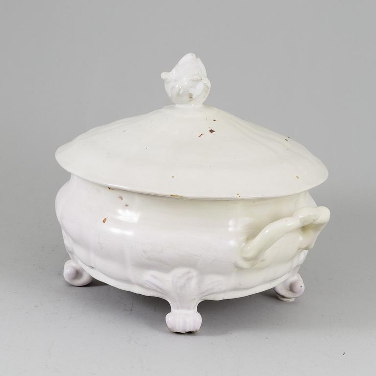 A Swedish Marieberg tureen with cover, 18th Century.