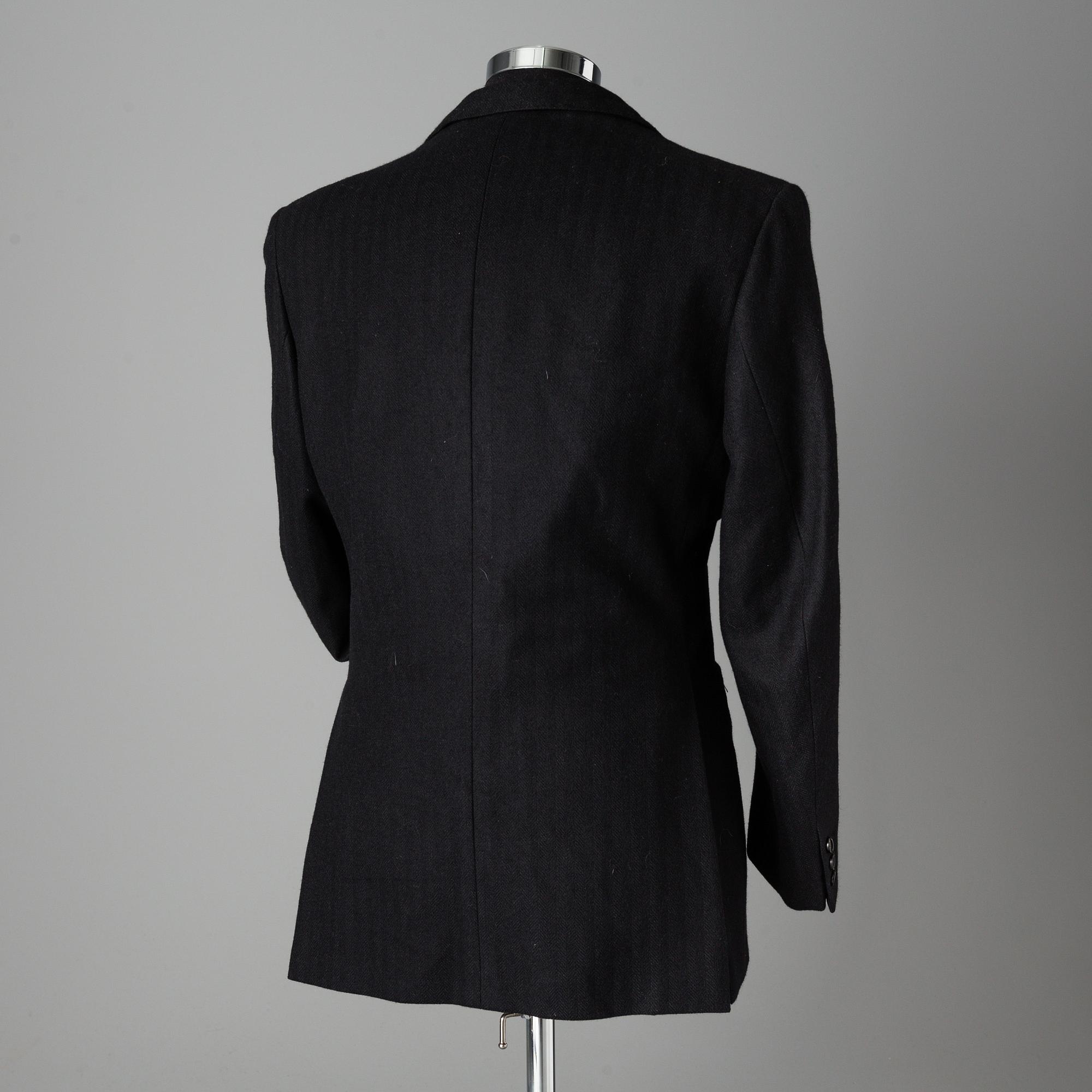 Five pieces of clothing owned by Kar de Mumma, second half of the 20th Century.