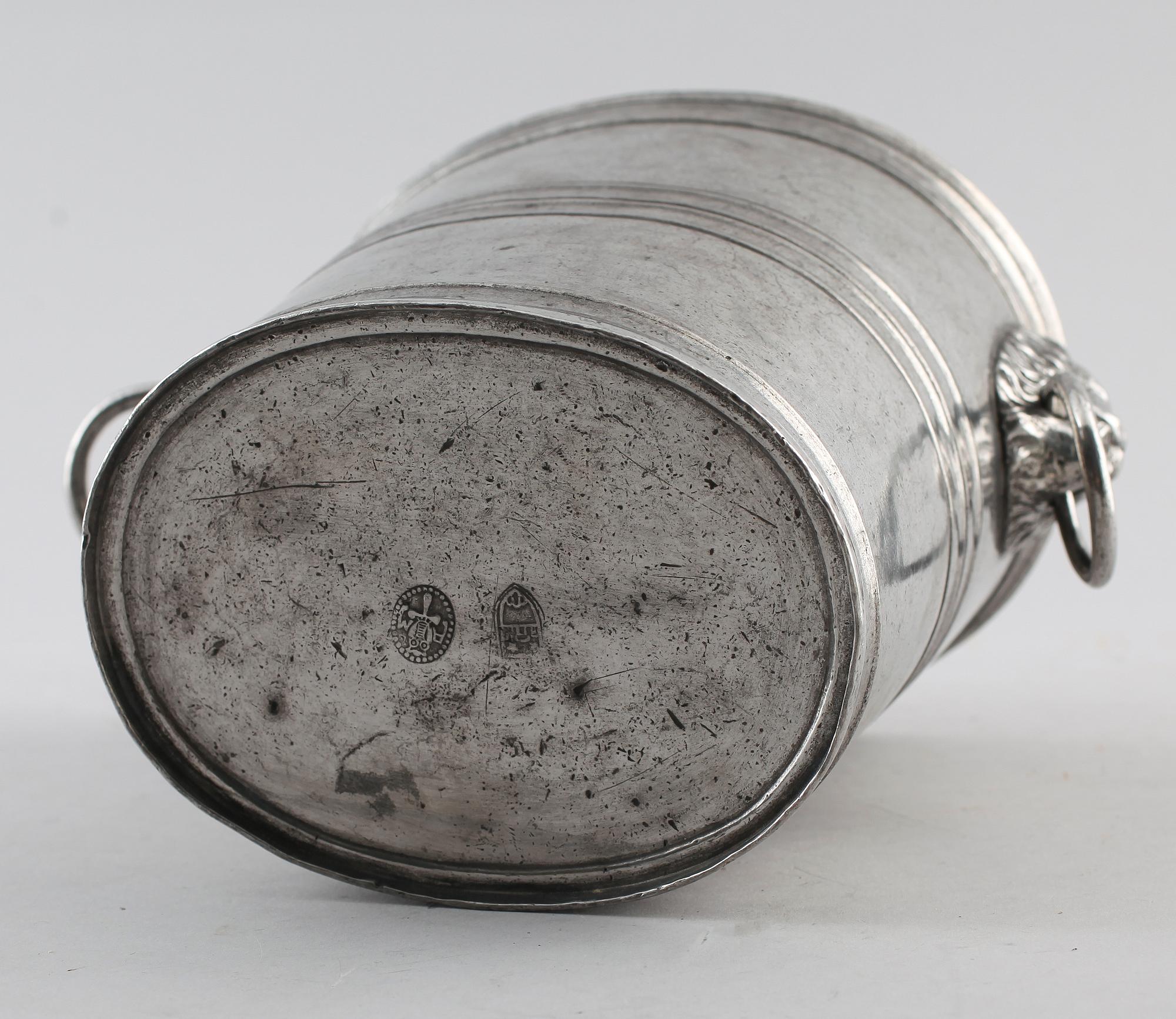 CHAMPAGNEKYLARE, tenn, sannolikt England, 1900-talets första hälft.