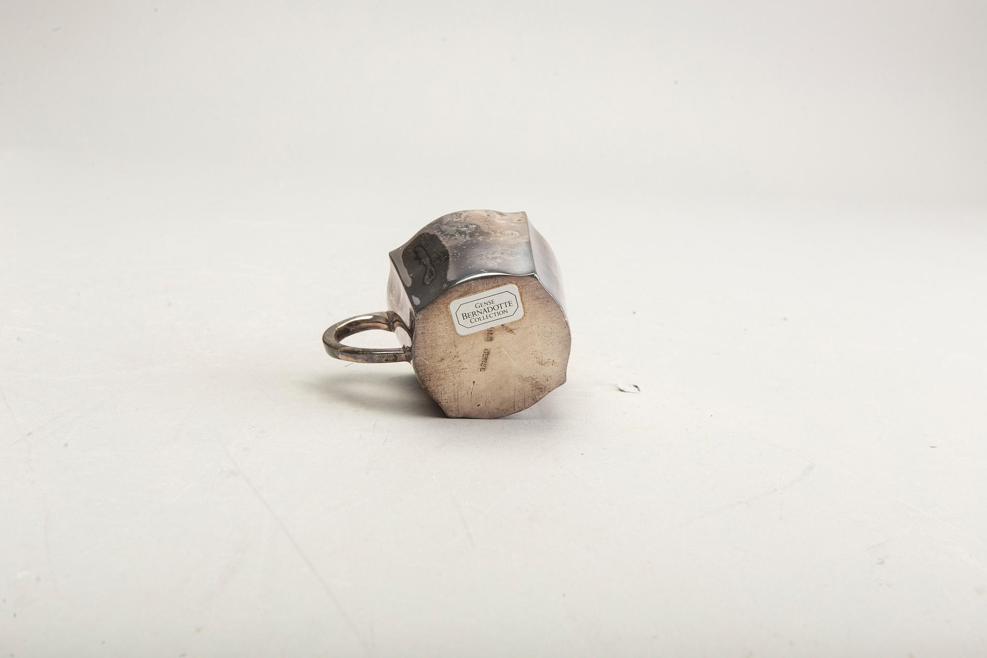 Sigvard Bernadotte, a set of 24 pcs EPNS cocktail and punch glasses.