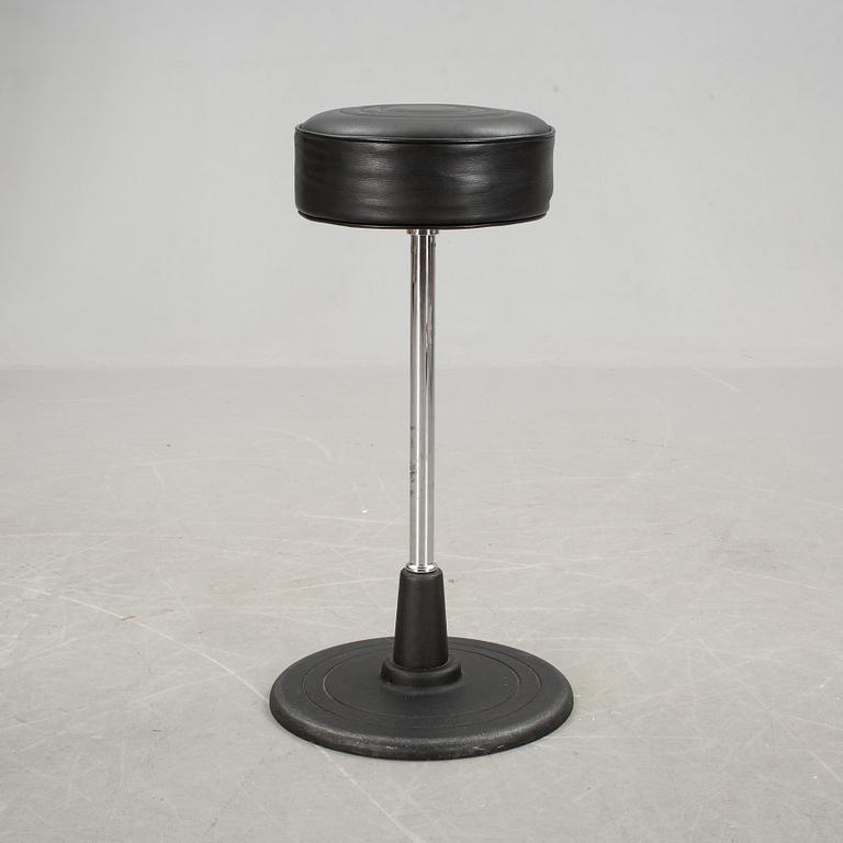 "Bar stool no 1", Eileen Grey, ClassiCon.