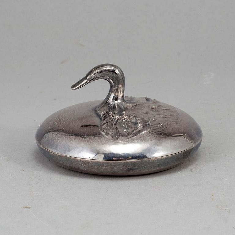 A Sterling silver box by Olle Ohlsson, Stockholm, 1983.