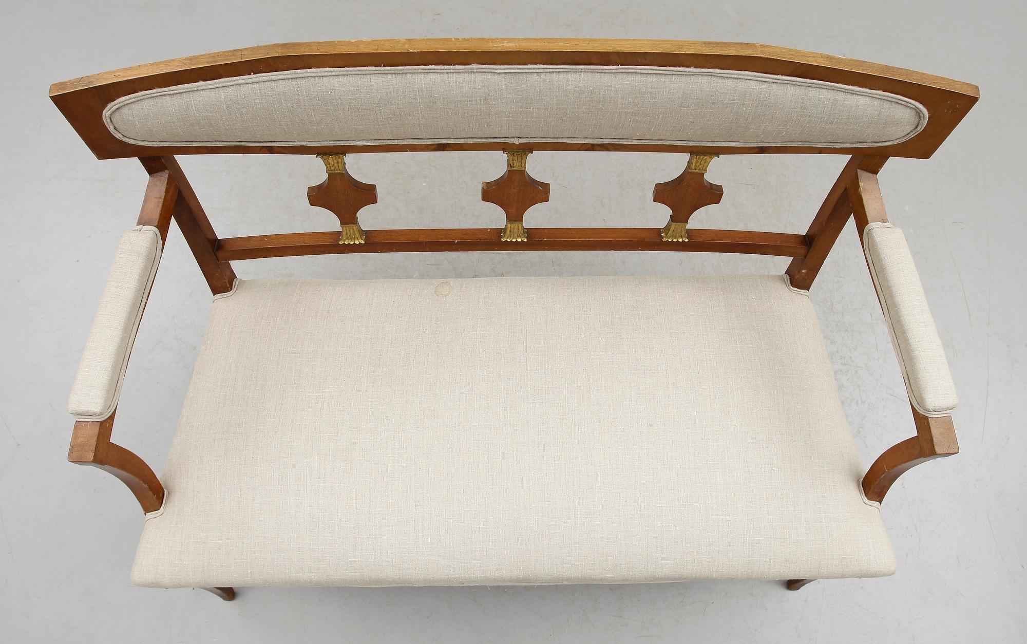 SOFFA, empirestil, 1900-talets första hälft.