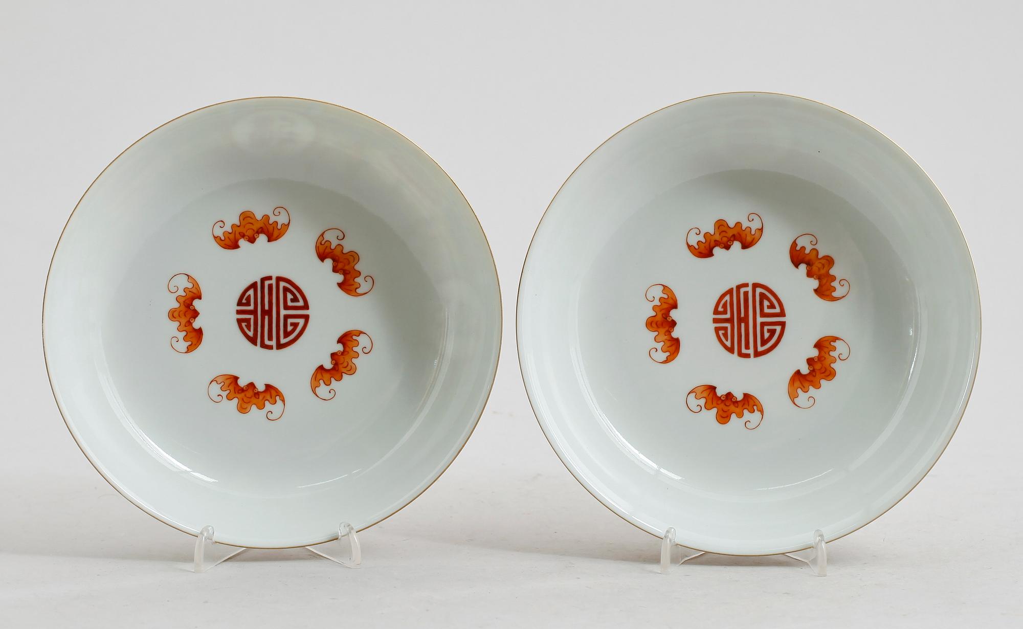 FAT, 2 st, porslin, Kina, 1900-/2000-tal.