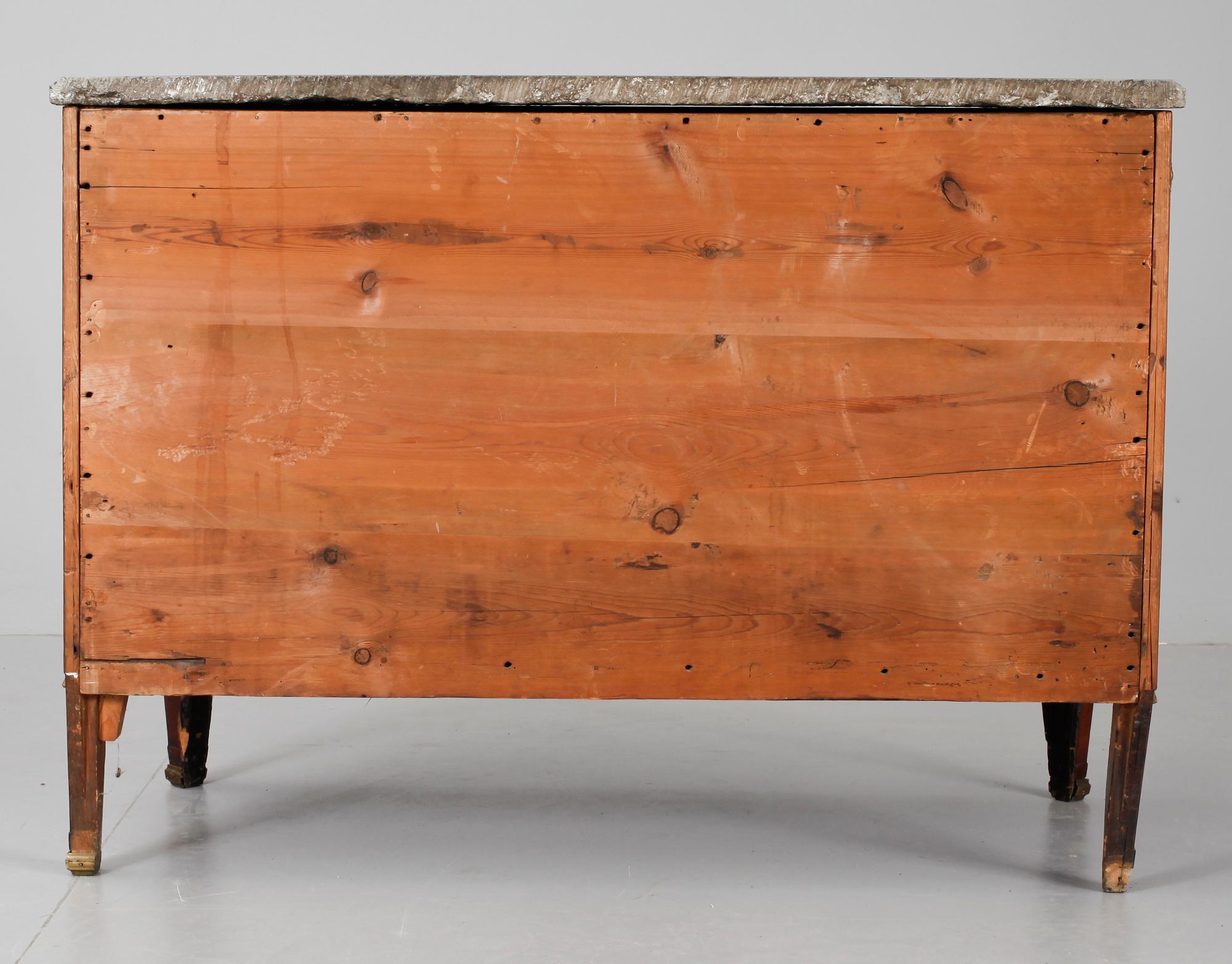 A Gustavian commode by J. Hultsten, not signed.