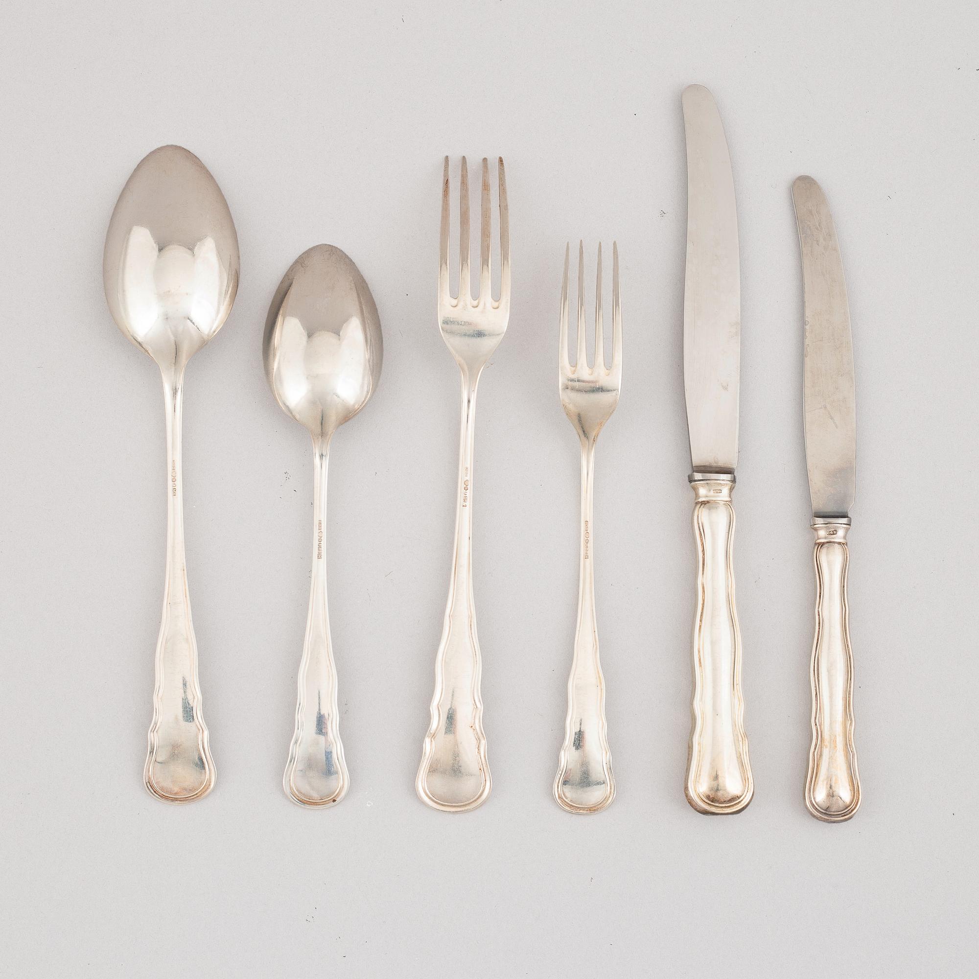 CG Hallberg, bestickuppsättning, 36 delar, silver, modell "Hallbergs Chippendale", Stockholm 1921-44.