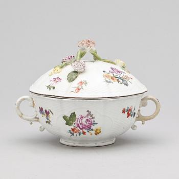 BONBONJÄR, porslin, Meissen, 1800-tal.