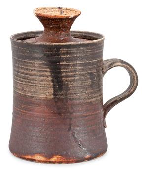 134. Kyllikki Salmenhaara, A CERAMIC MUG WITH LID.