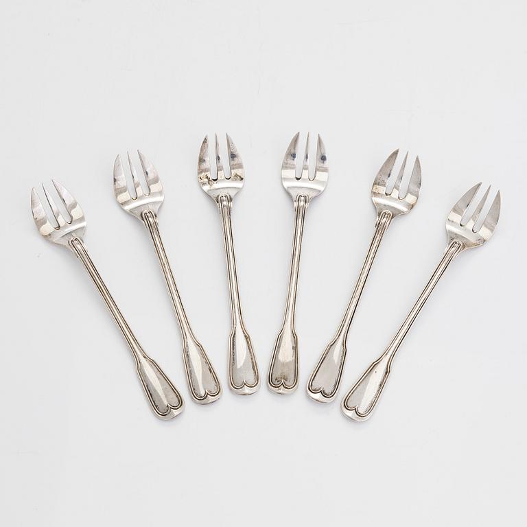 Six silver oyster forks, maker's mark of court supplier Delheid Frères, Belgium around 1900.