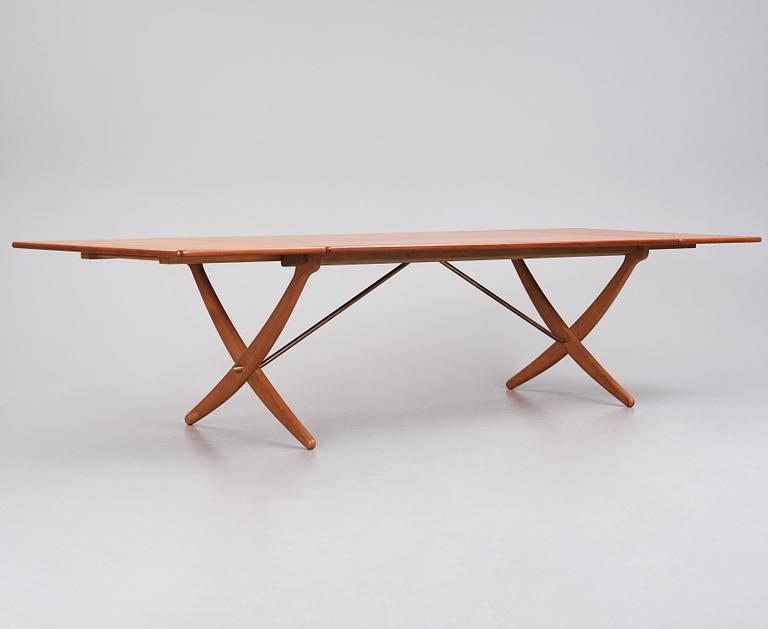 Hans J. Wegner, an 'AT-314' dinner table with flaps, Andreas Tuck, Denmark 1950-60s.