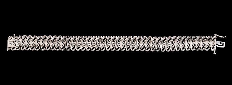 ARMBAND, sterlingsilver, diamanter tot ca 3.15 ct.