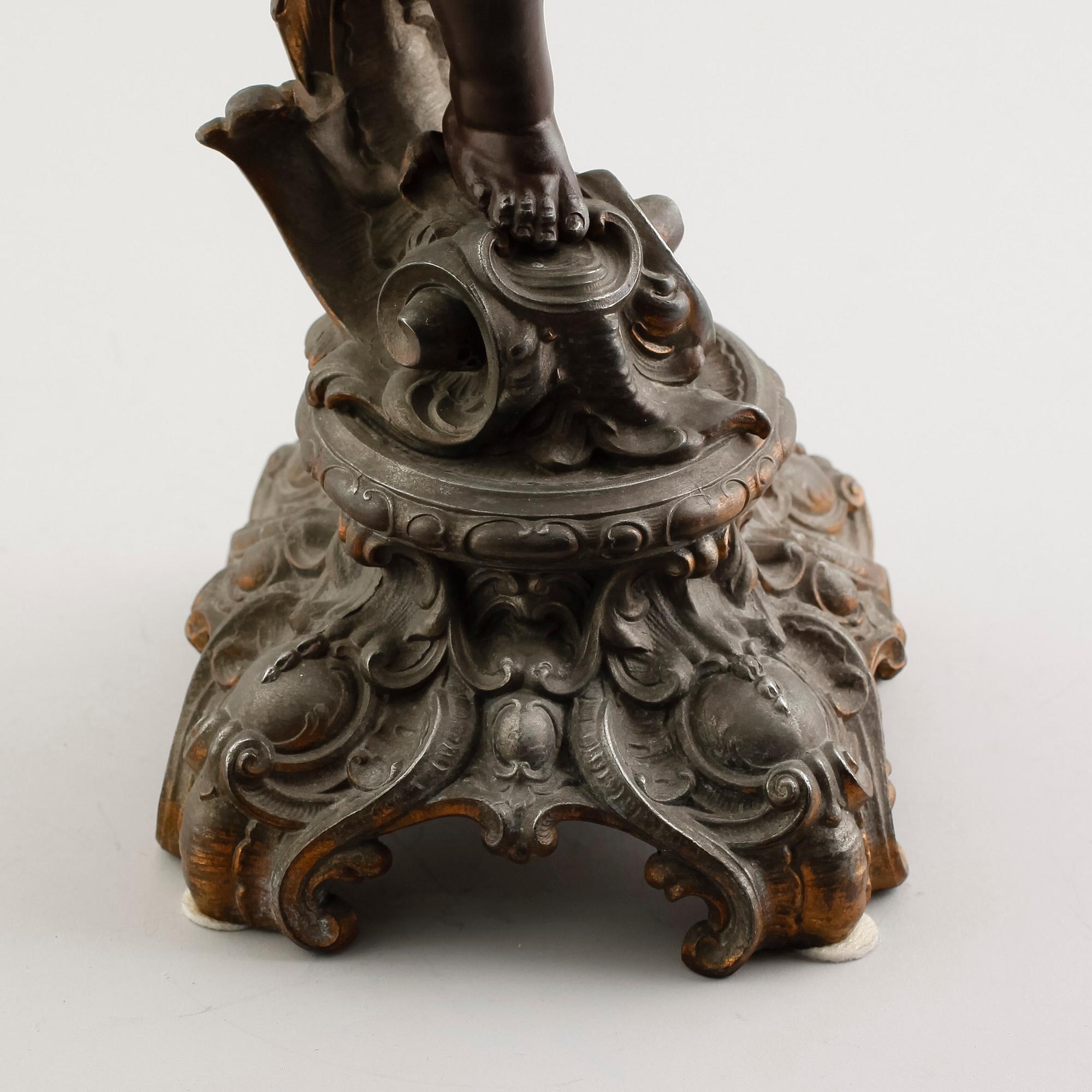 STATIV, bronserad vitmetall, sannolikt Frankrike, 1800-talets andra hälft.