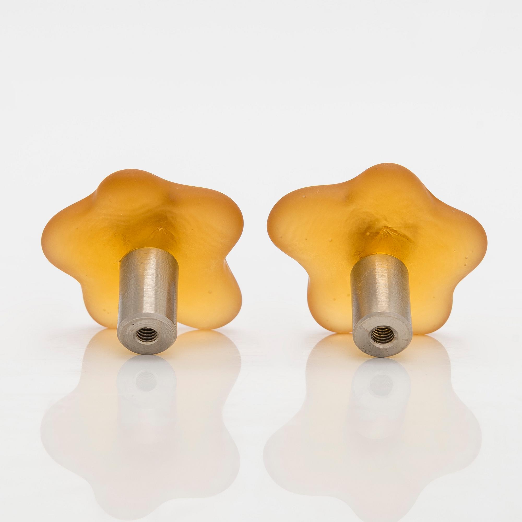 Eero Aarnio,  vetimiä, 20 kpl, Valli&Valli, Italia, 2007/08.