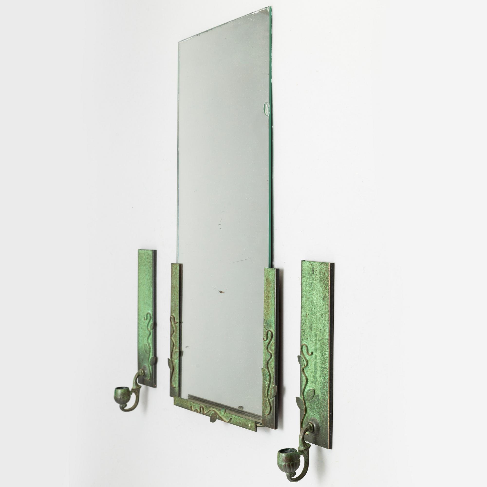 SPEGEL SAMT 2 LJUSLAMPETTER, 1920-30-tal.