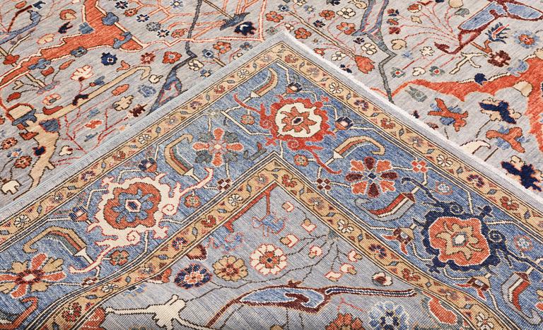 Rug, Ziegler, Heriz design, 299 x 245 cm.