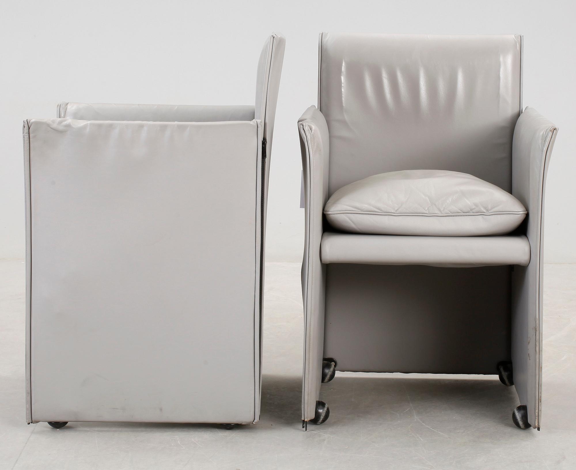 KARMSTOLAR, ett par, "Break", Mario Bellini, Cassina, modellen formgiven 1976.