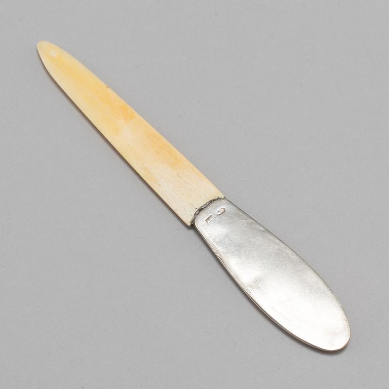 A Russian 20th century silver and translucent enamel paper knife, unidentified makers mark, Moscow 1908-1917.