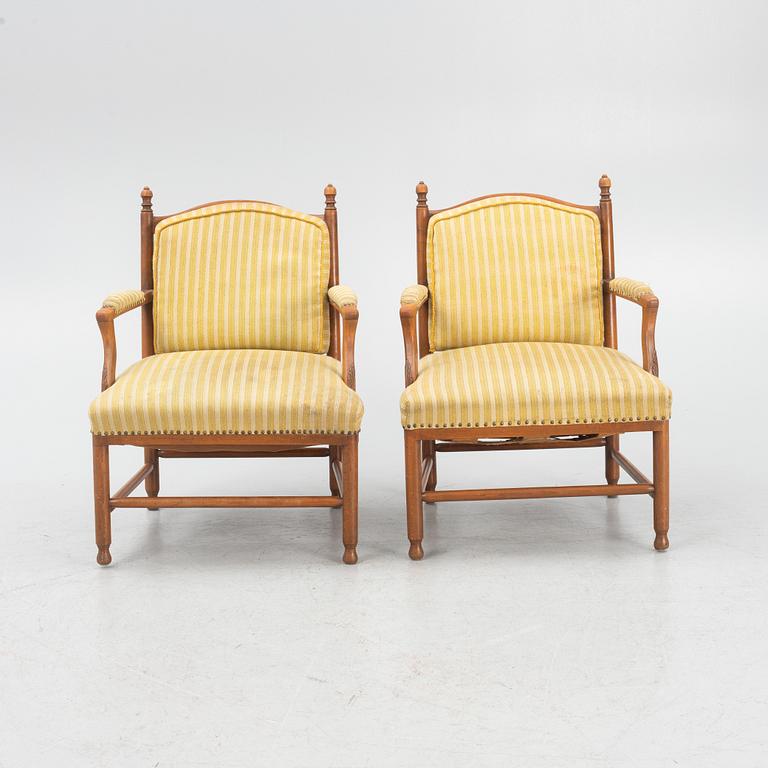 A pair of chairs, first half of the 20th Century.