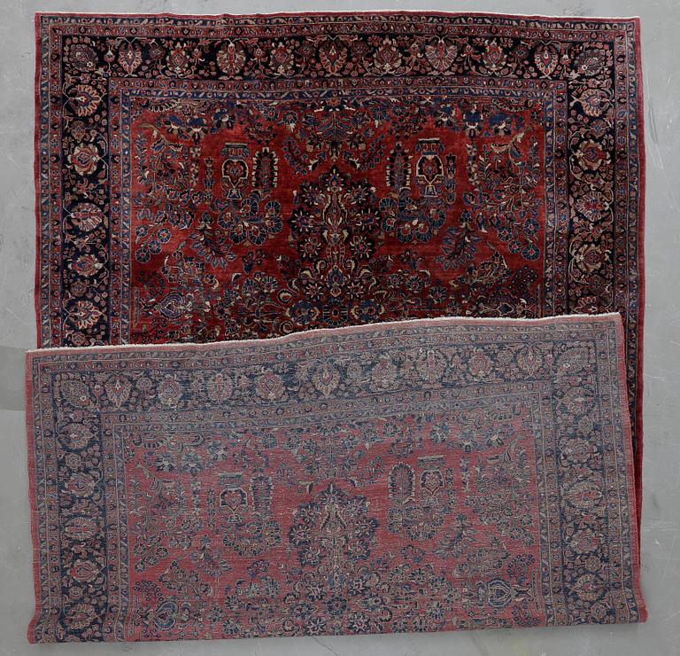 MATTA, semiantik Sarouk, ca 515x335 cm.