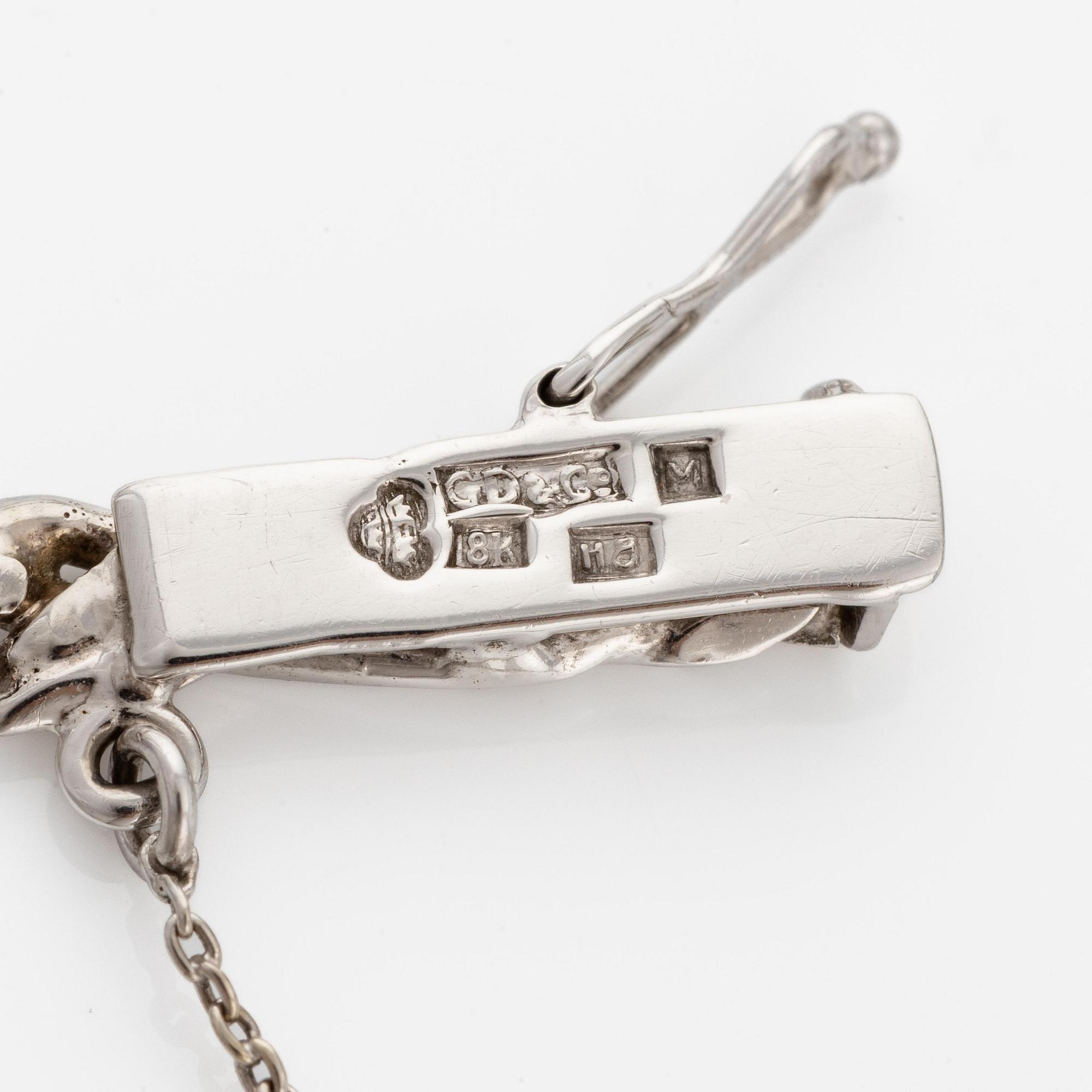 Armband 18K vitguld med gammal- och åttkantslipade diamanter.
