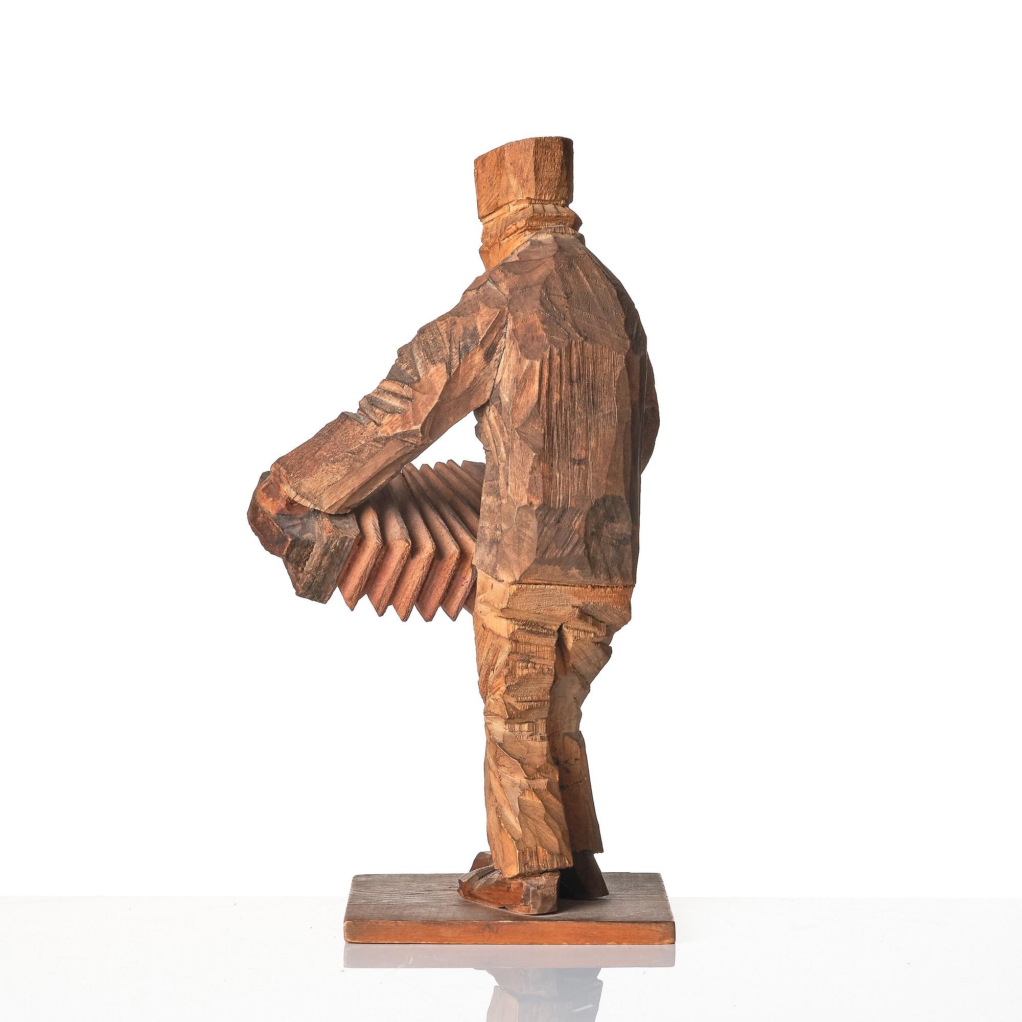 "Stående dragspelare".