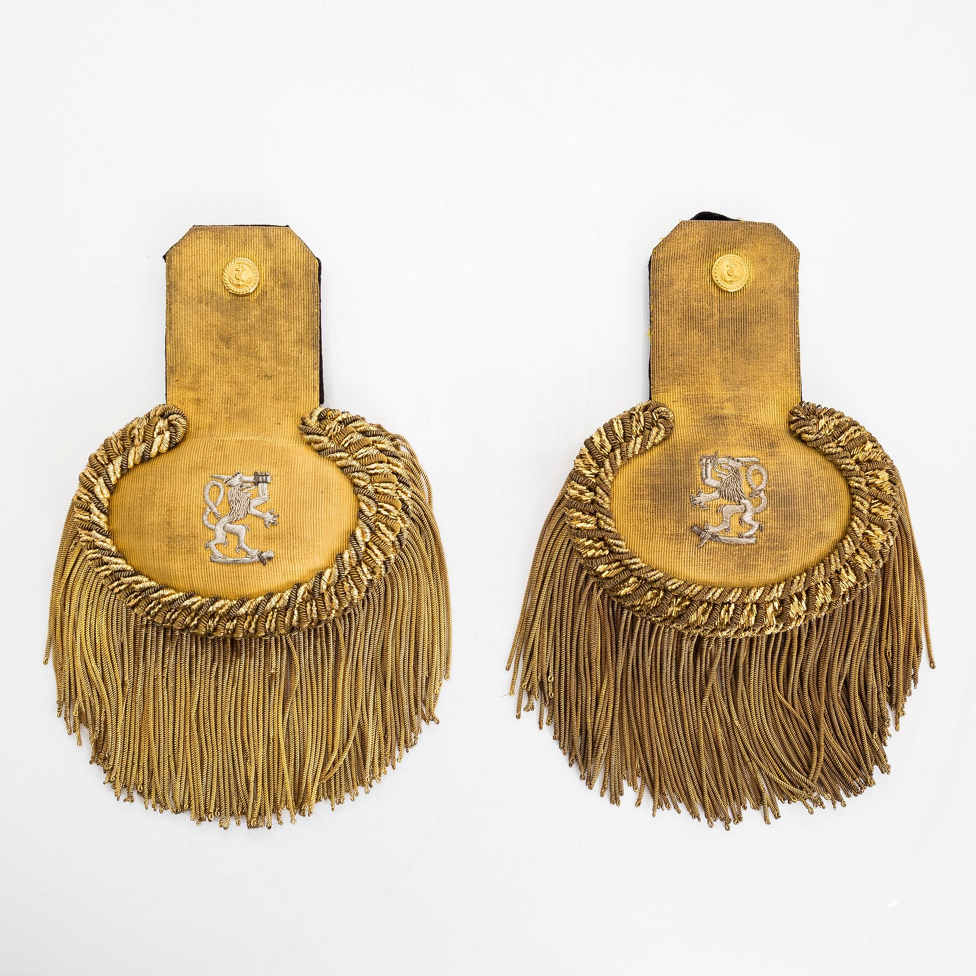 Finnish Navy's officer's epaulettes, ca 1920.