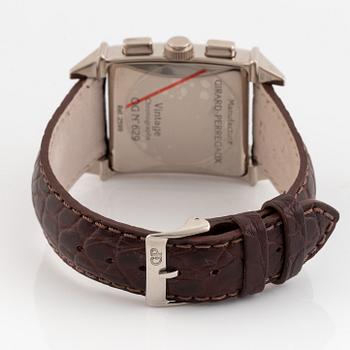 Girard-Perregaux, Vintage 1945, wristwatch, chronograph, 30 x 31 (47) mm.