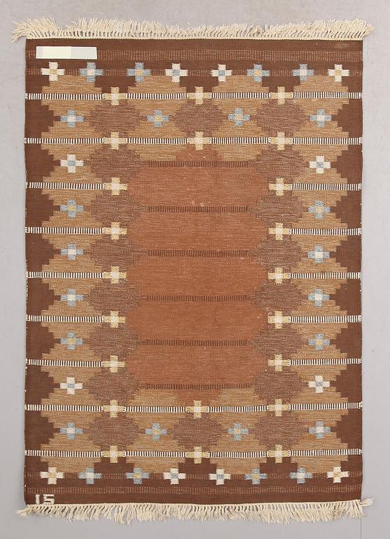 MATTA, rölakan, Ingegerd Silow märkt med monogram. Ca 140 x 195 cm.