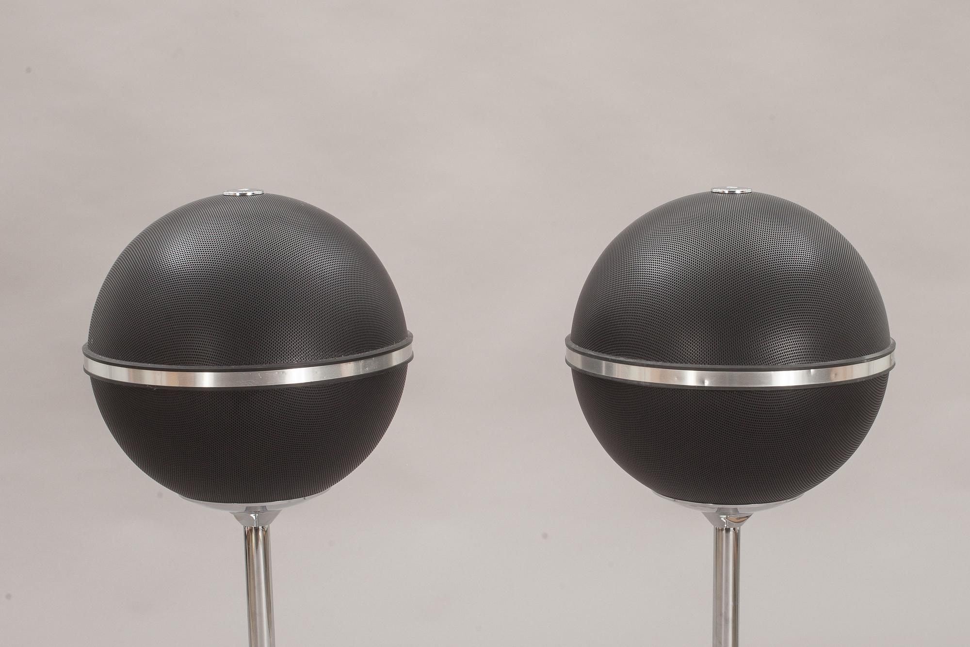 HÖGTALARE, ett par. "Audiorama", Grundig, 1900-talets slut.