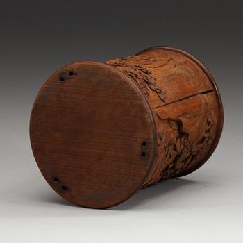 A carved bamboo brush pot, presumably late Qing dynasty (1644-1912).