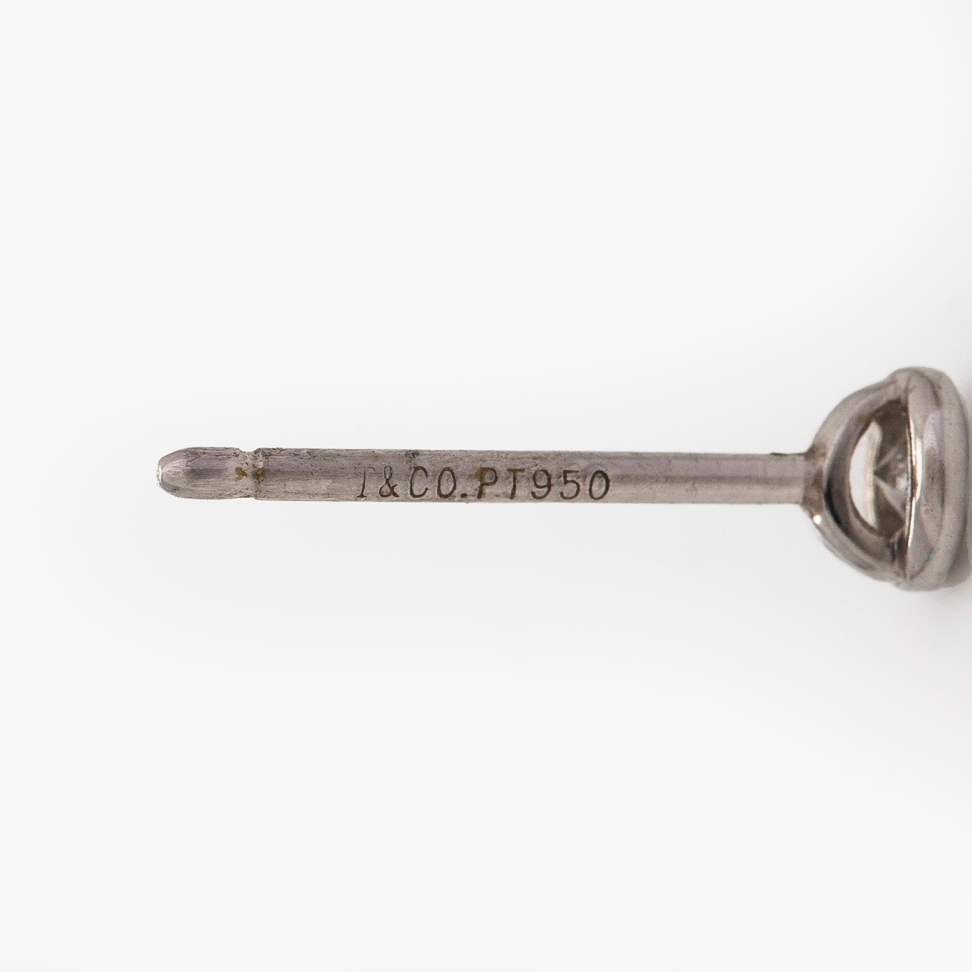 Tiffany & Co, Elsa Peretti, korvakorut, "Diamonds by The Yard", platinaa ja briljanttihiottuja timantteja.