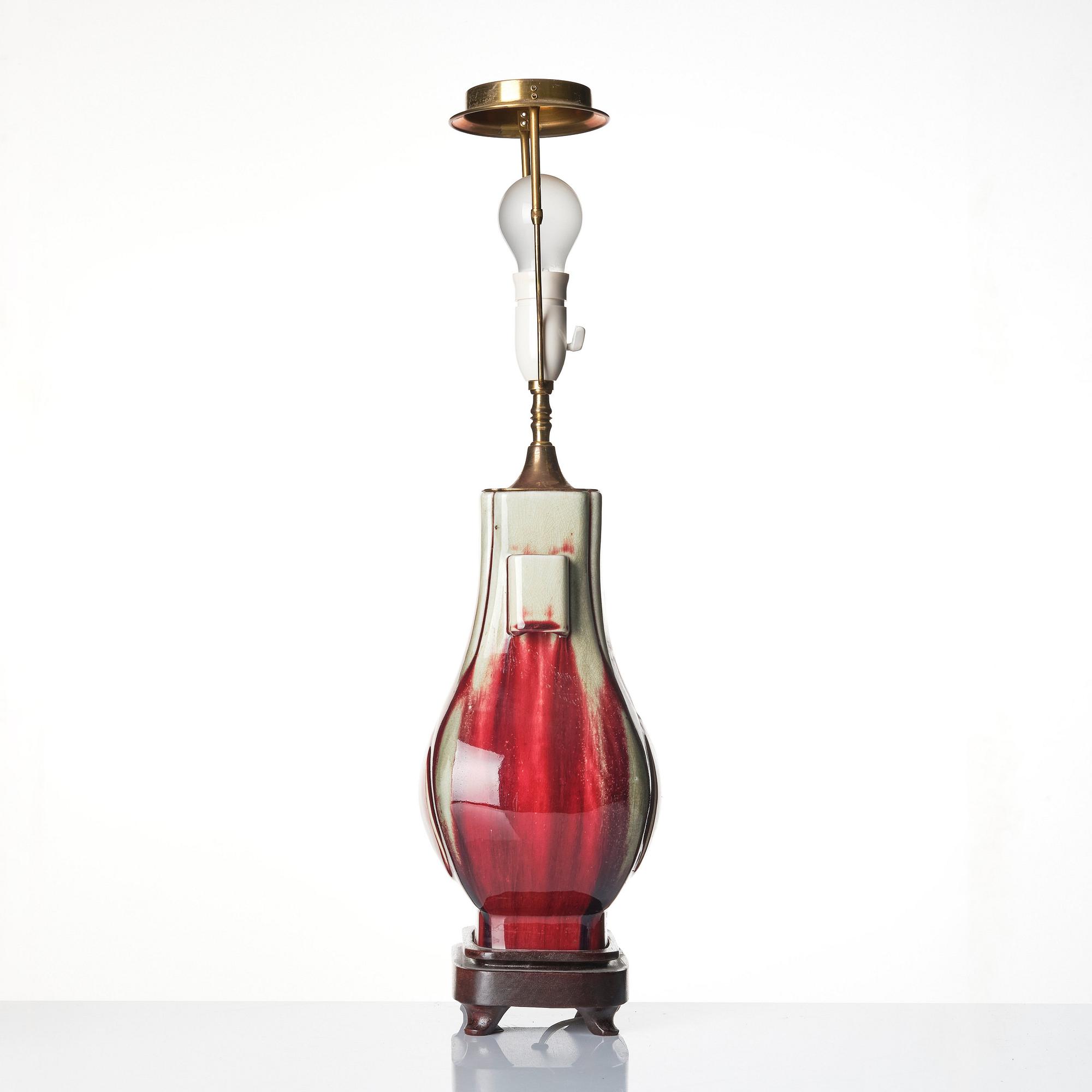 A flambé glazed vase, Qing dynasty, 19th Century.