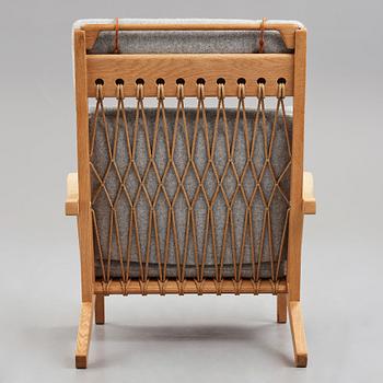 HANS J WEGNER, fåtölj, "GE375" Getama, Danmark, 1970-tal.