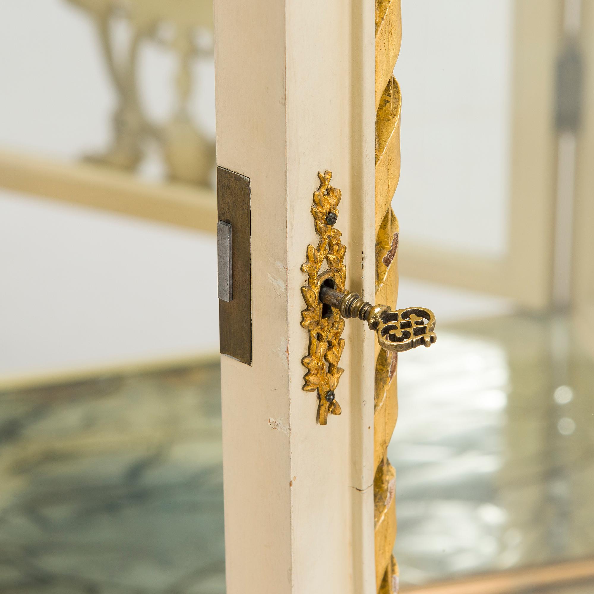 A late Gustavian style cabinet/display cabinet, early 20th century.