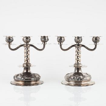 Kandelabrar, ett par, silver, barockstil, CG Hallberg, Stockholm, 1928.